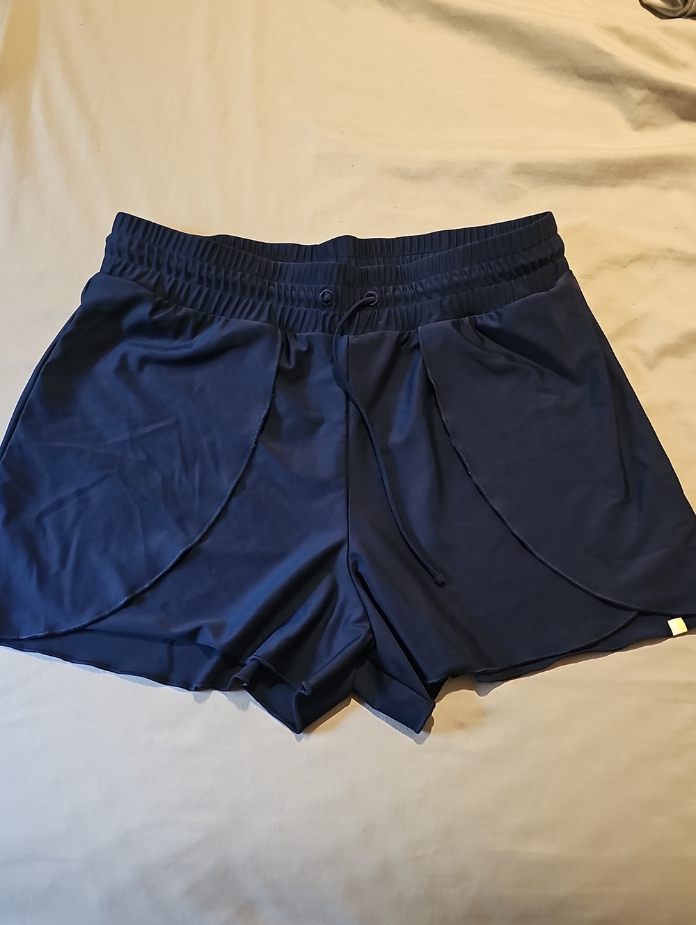 Women's Navy Summersalt Swim Shorts Size Medium Excellent Condition